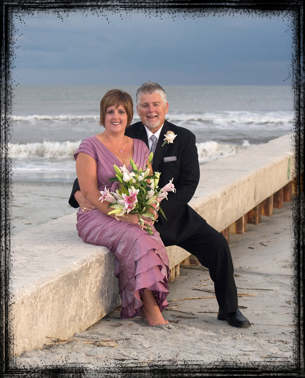 wedding, wedding photography, bridal portrait, engagement portrait, Charleston, Mt Pleasant, Mount Pleasant, groom, bride, beach wedding, beach