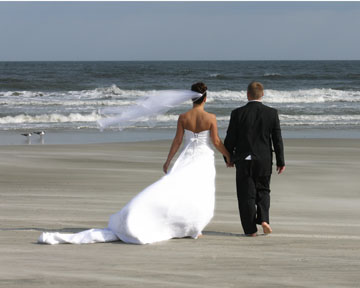 wedding, wedding photography, bridal portrait, engagement portrait, Charleston, Mt Pleasant, Mount Pleasant, groom, bride, beach wedding, beach