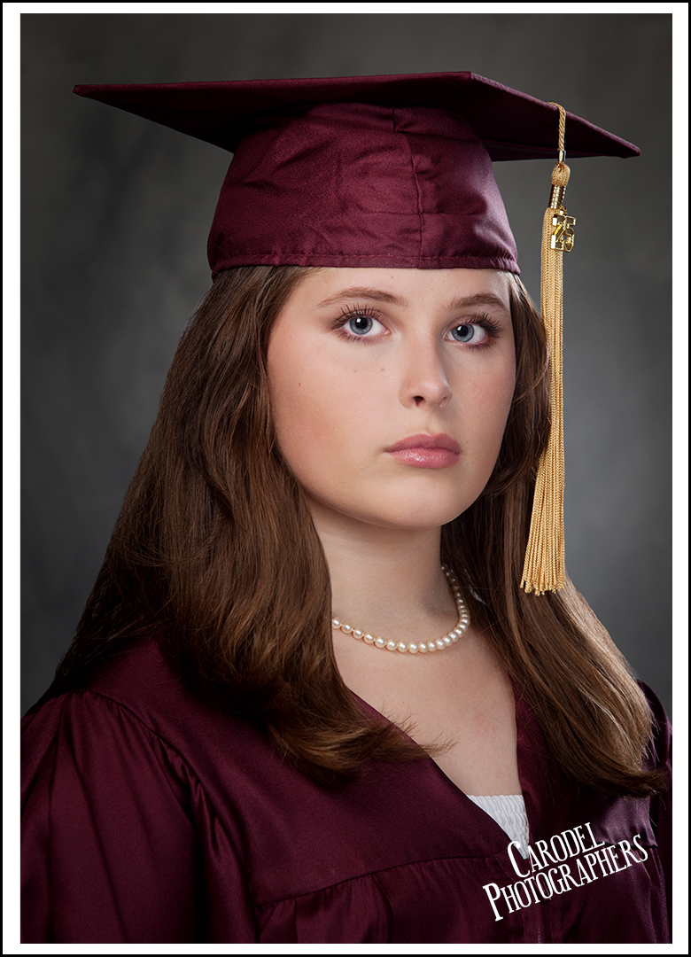 #ashleyridgehighschool #classof2025 #arhs #seniorpictures #seniordrape #capandgown #regalia #highschoolsenior #ashleyridgeswampfox #swampfox #arhssenior